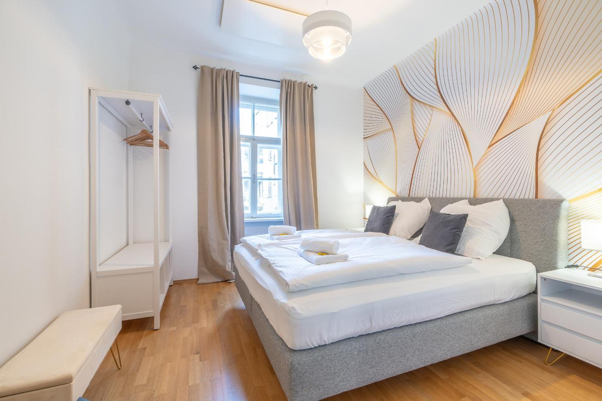 M&O Apartment, Zentral In Innenstadt-& Bahnhofsnaehe - Parkgarage Graz Ngoại thất bức ảnh